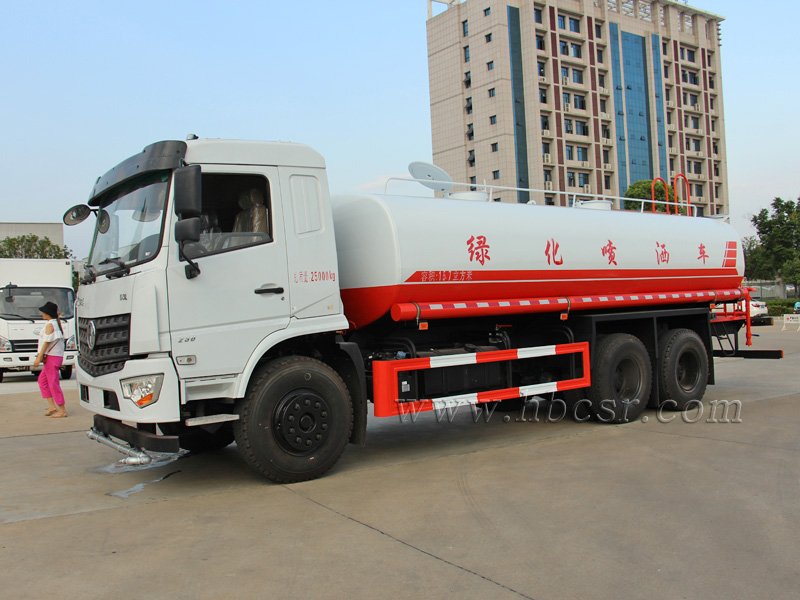 东风专底后双桥20方洒水车