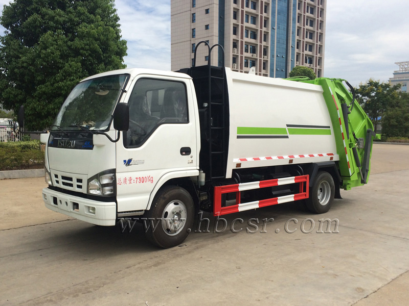 庆铃五十铃6方压缩式垃圾车