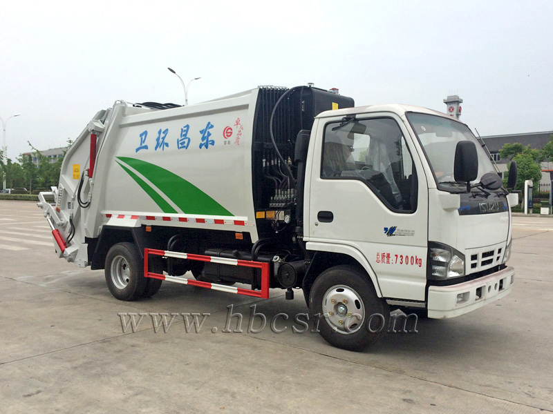 庆铃五十铃6方压缩式垃圾车