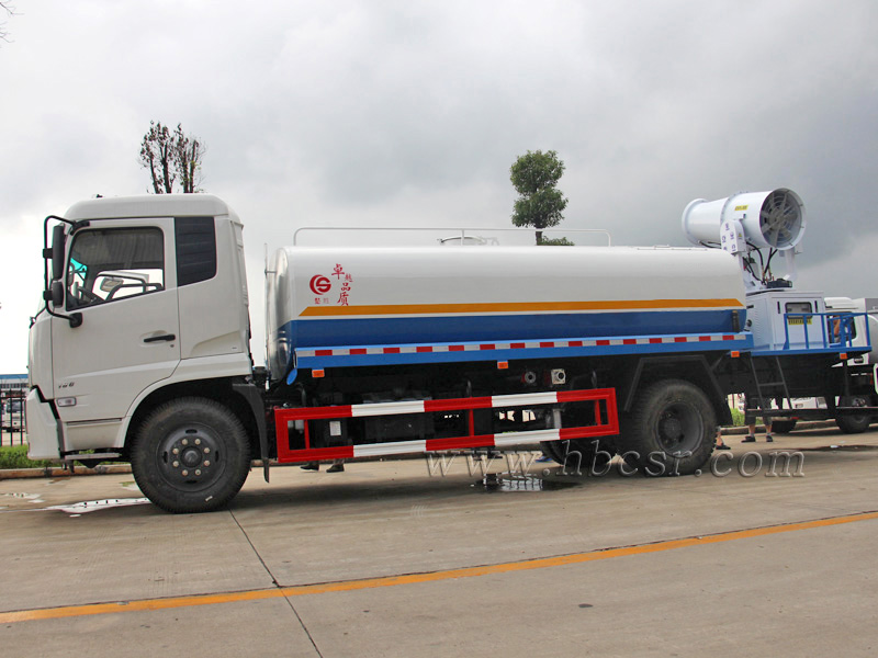 东风天锦12方14方雾炮洒水车