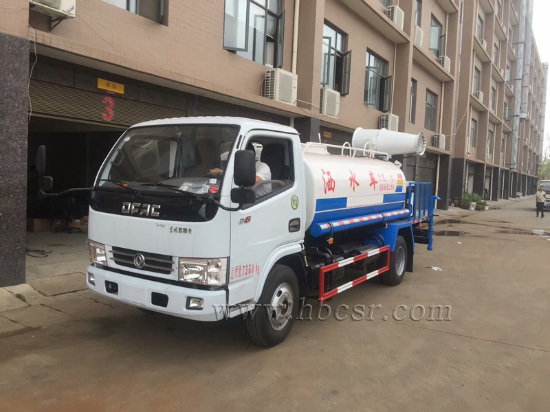 东风小多利卡5方雾炮车/抑尘车