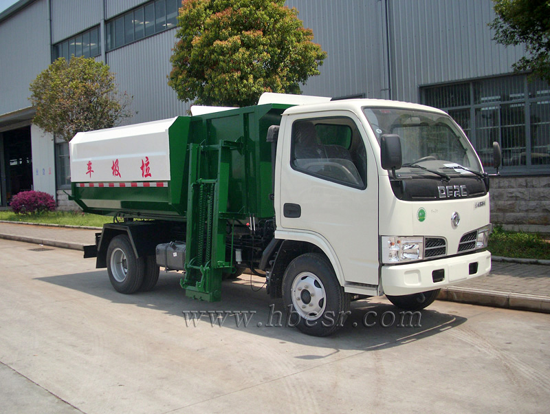 东风5方侧装挂桶垃圾车（蓝牌 柴油）