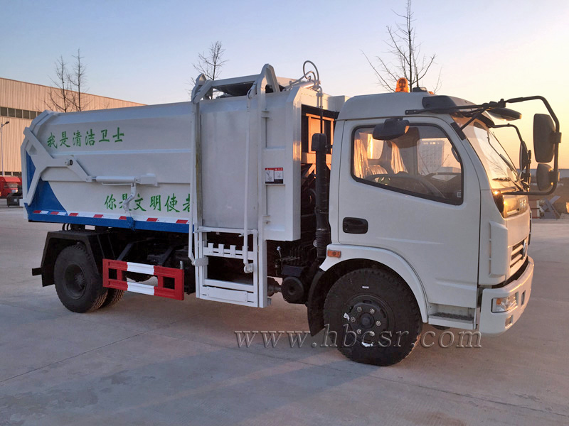 东风大多利卡8方挂桶垃圾车带对接车