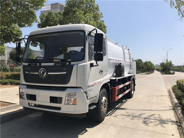 国六东风天锦方罐9方餐厨垃圾车