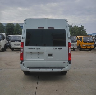 江铃福特新世代V348长轴监护型救护车