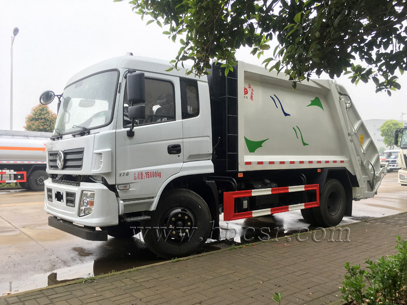 东风专底10方压缩式垃圾车